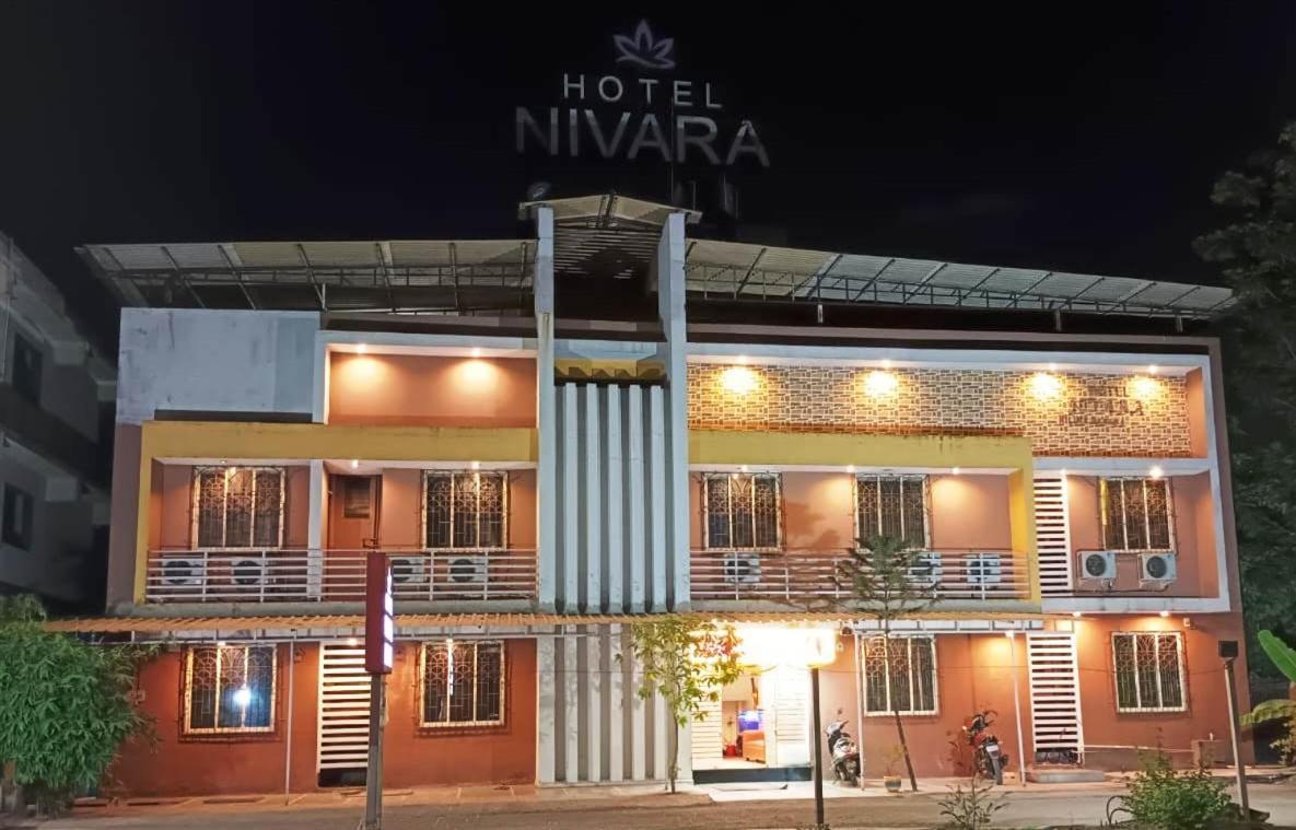 Hotel Nivara Navi Mumbai Exterior foto
